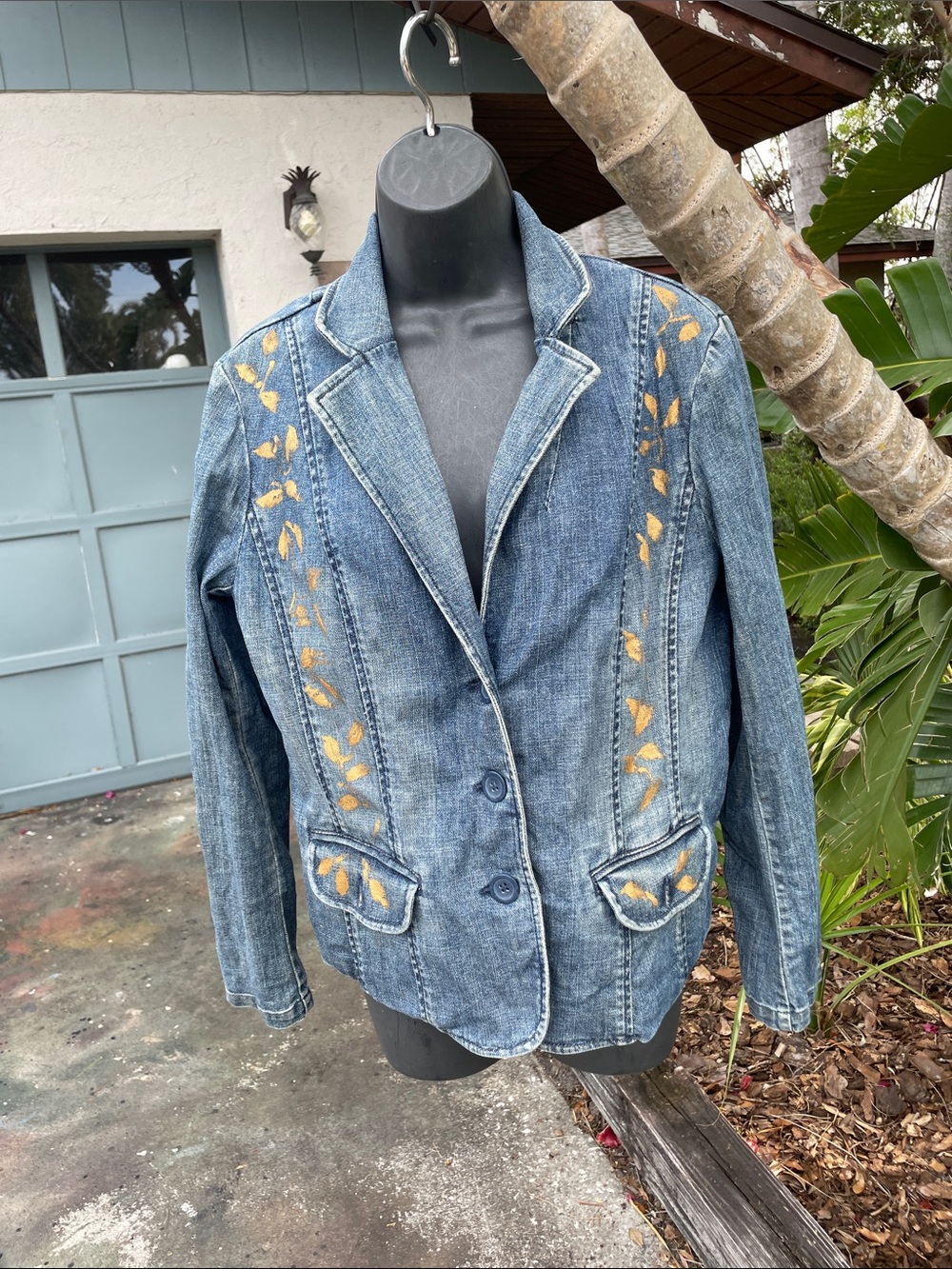 Liz Claiborne gold, embellished denim blazer jacket